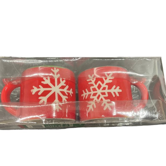 Christmas Ceramic Hot Cocoa Salt & Pepper Shaker Set By Sleigh Bell Bistro - Picture 1 of 1